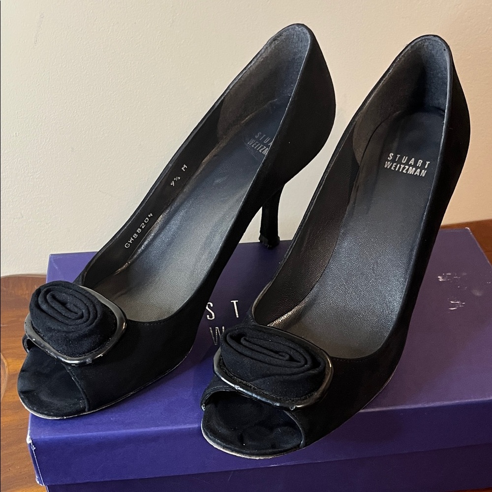 Stuart Weitzman Suede Pumps w/Leather Trim, Black 9.5M